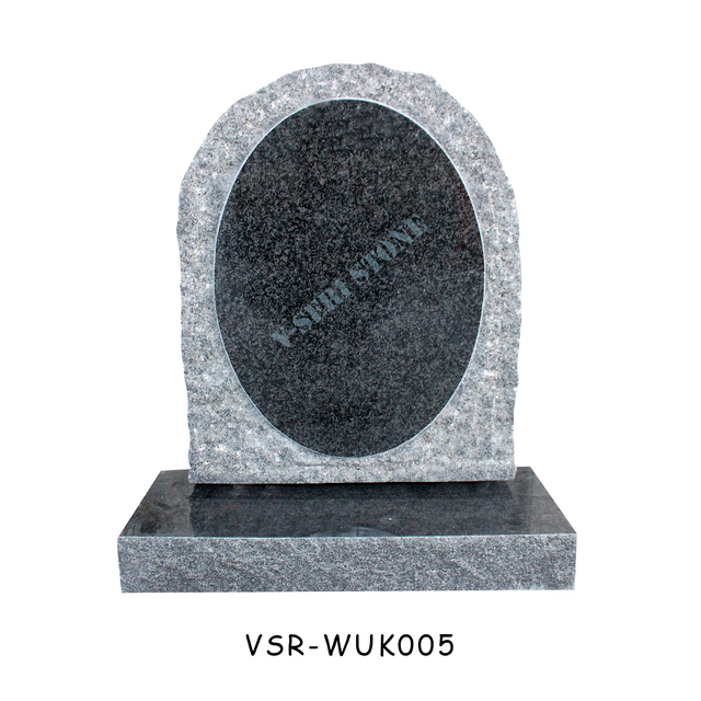 Natural Stone Oval Design Impala Black Granite Cemetery with Chiseled Surface Design